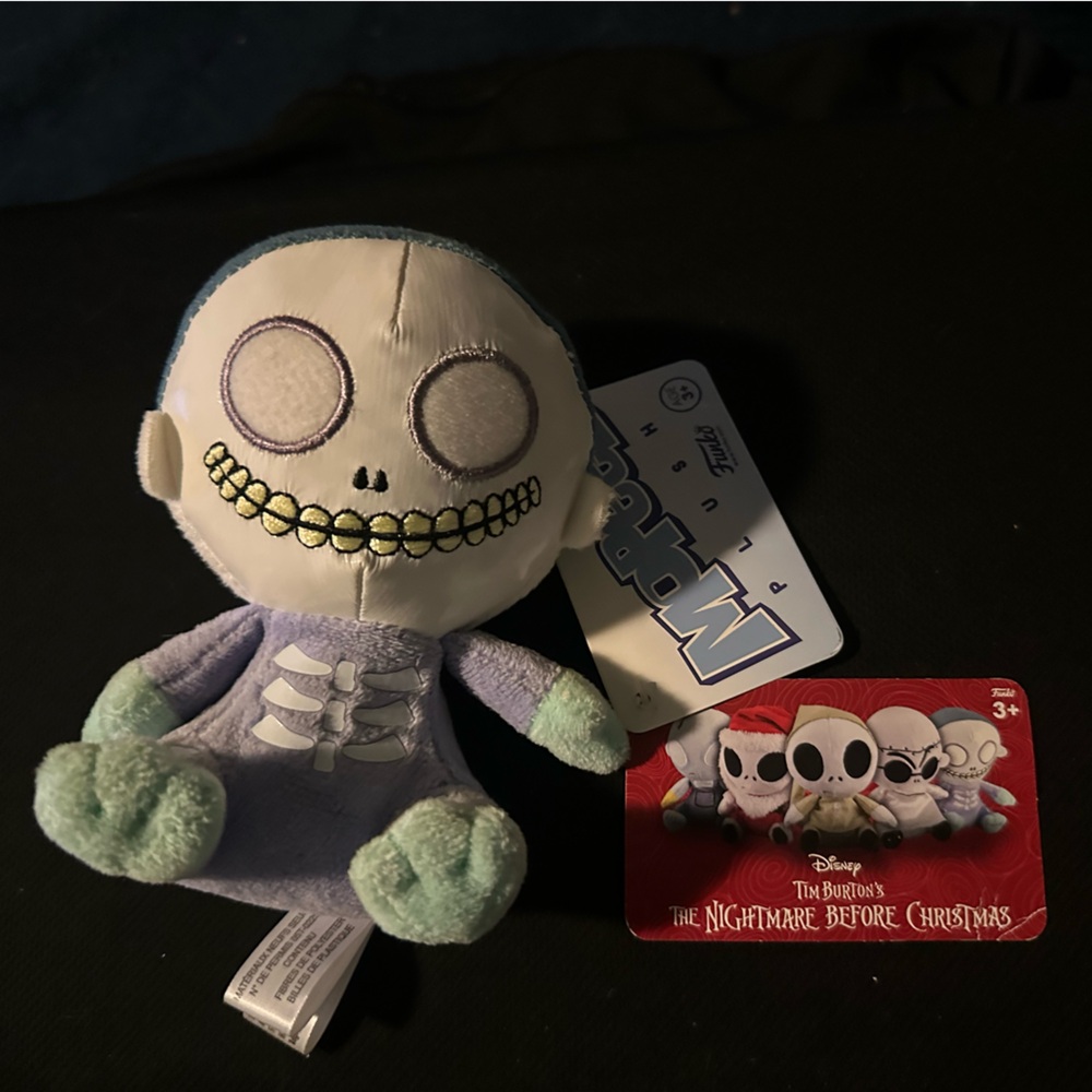 1 Funko Mopeez Nightmare Before Christmas Barrel.